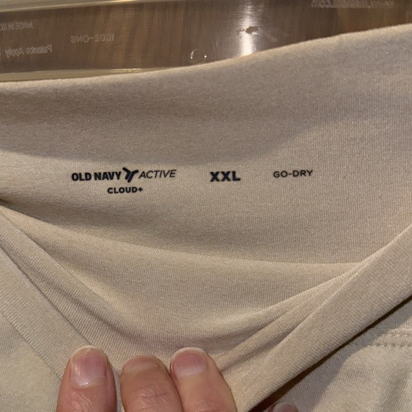 Old navy tan cloud active skort - Picture 3 of 4